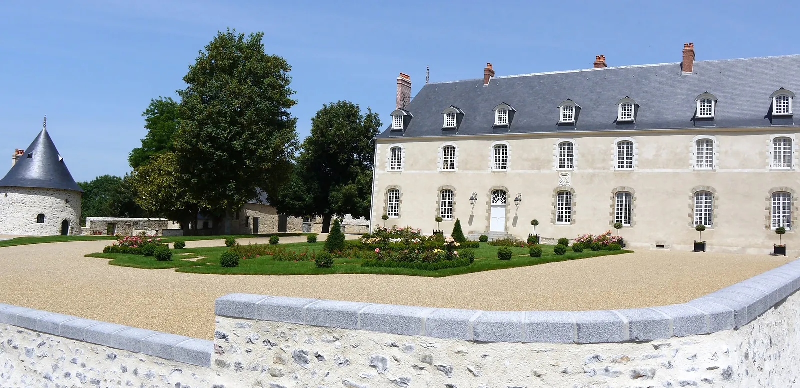 Château d'Hauterives, Château à Argentré, mariage en Mayenne (photo 2)