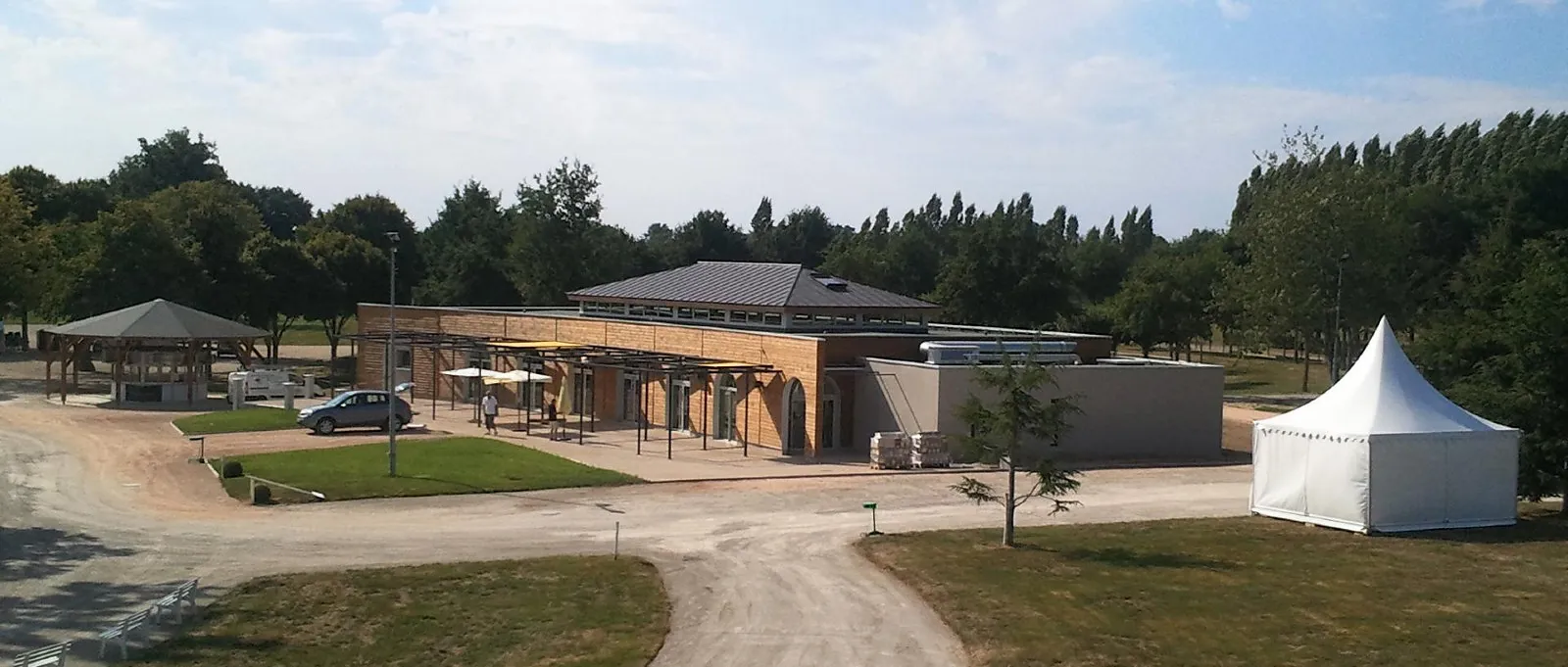 Hippodrome de Craon – location salles, Salle à Craon en Mayenne