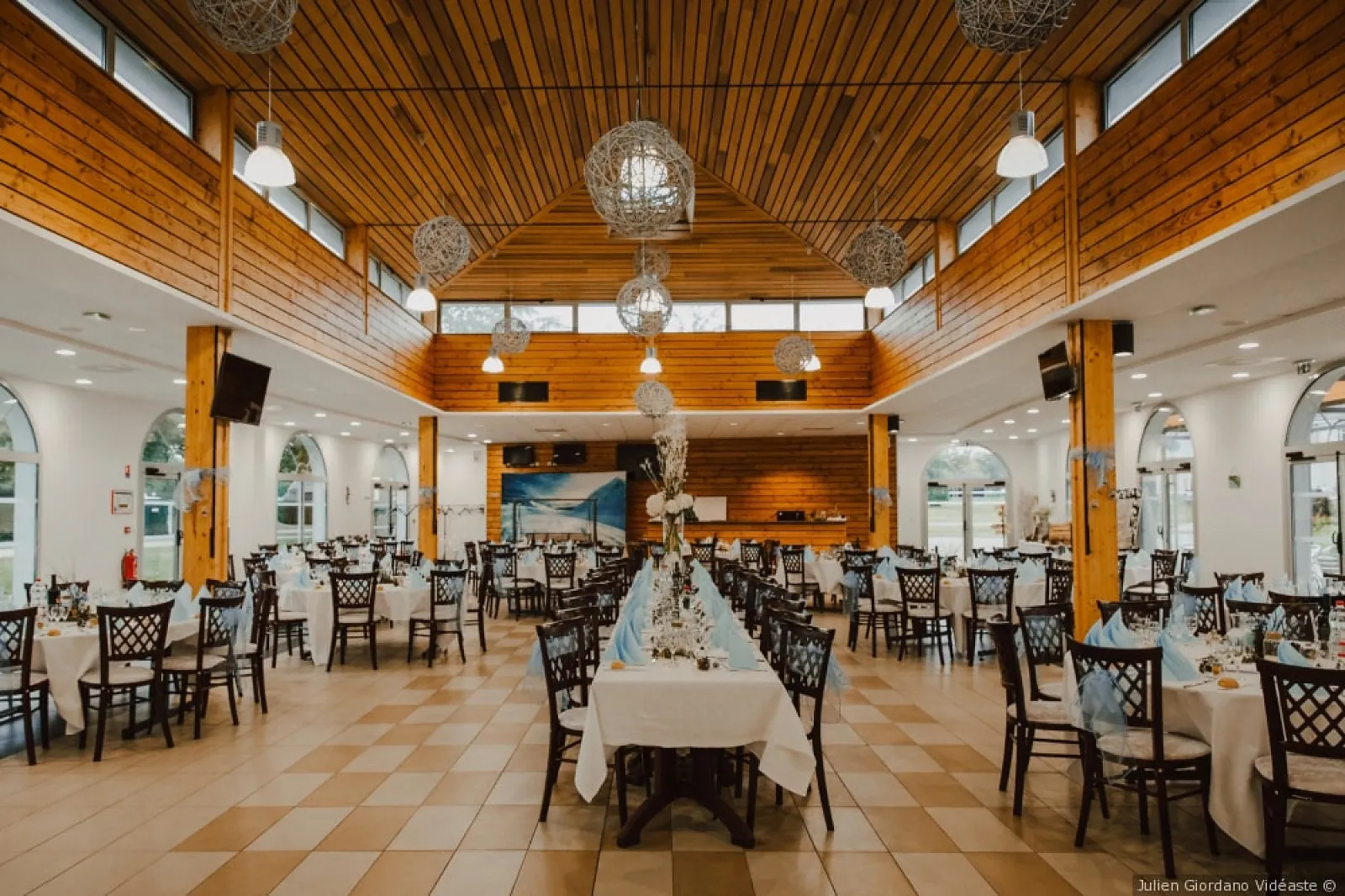 Hippodrome de Craon – location salles, Salle à Craon, mariage en Mayenne (photo 6)