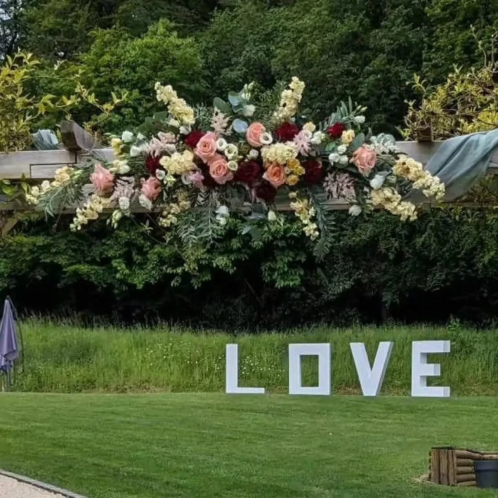 Décor en Fête, Fleuriste à Nuillé-sur-Vicoin, mariage en Mayenne (photo 3)