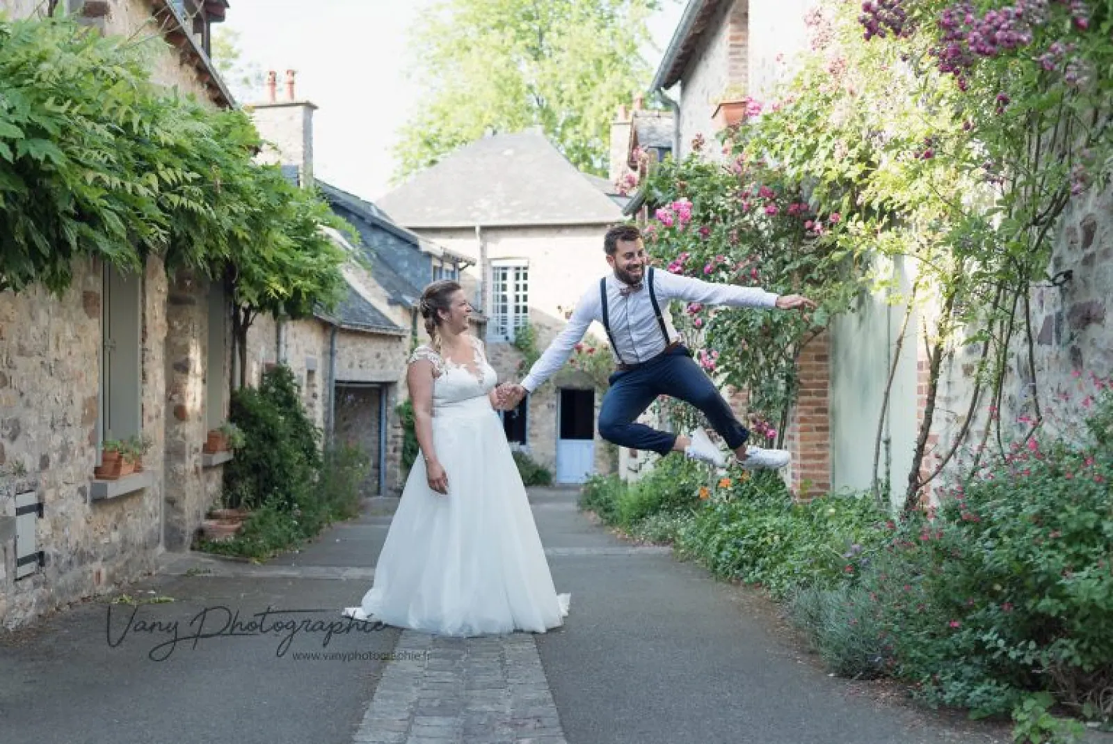 Vany Photographie - Vanessa Foucault, Photographe à Ernée, mariage en Mayenne (photo 2)