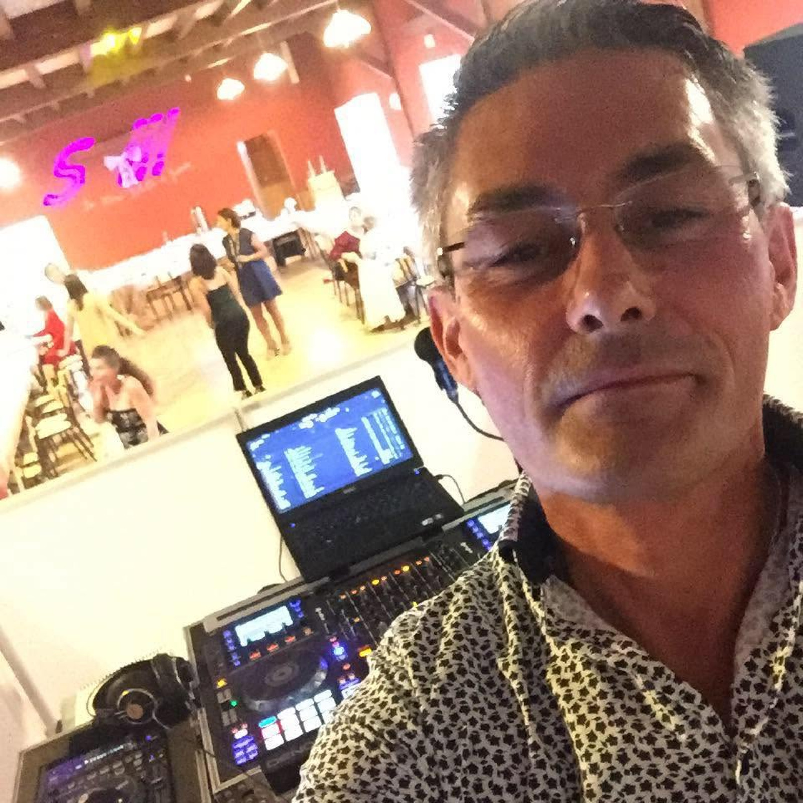 10PATCH'animation, DJ à Ruillé-Froid-Fonds en Mayenne