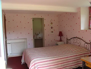 Coquet Laurence – gîte des Faluères, Salle à Laval, mariage en Mayenne (photo 2)