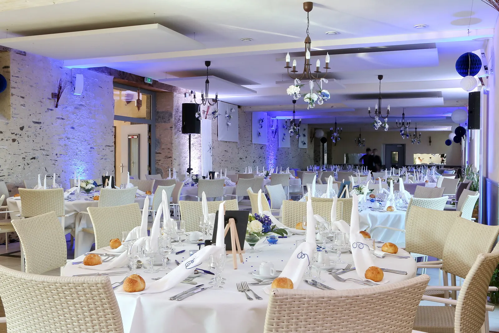 Le D à 7 faces, Salle à Parné-sur-Roc, mariage en Mayenne (photo 2)