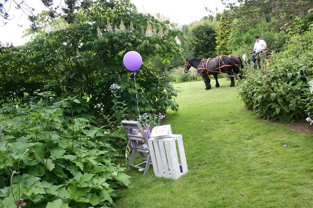 Les Jardins des Renaudies, Domaine à Colombiers-du-Plessis, mariage en Mayenne (photo 5)